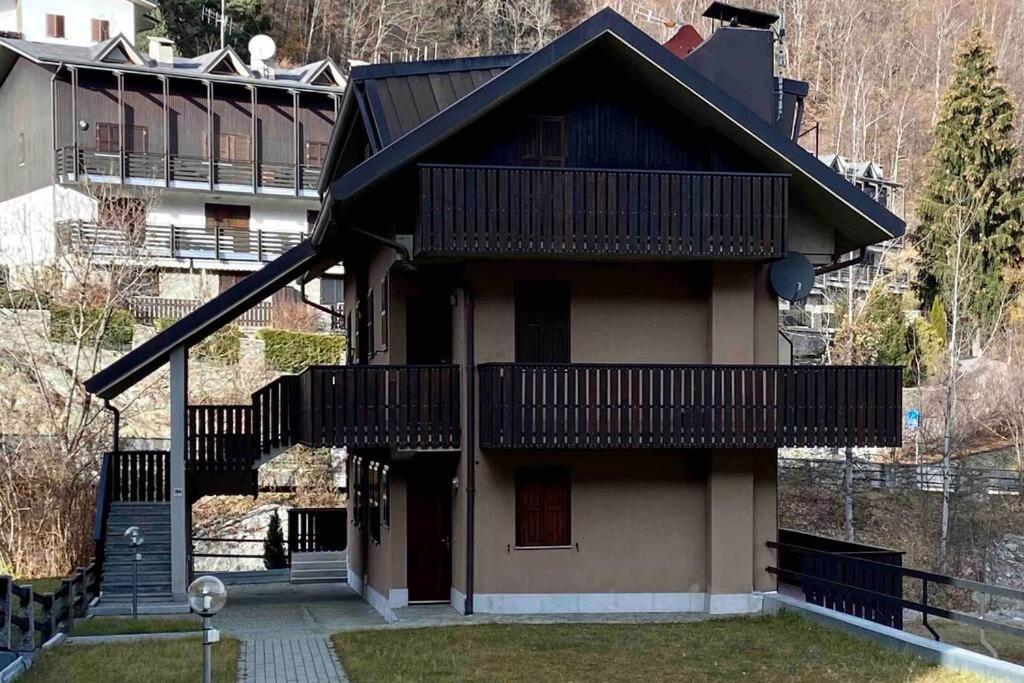 Tablà - confort ed eleganza a 100 mt dagli impianti Aprica Exterior foto